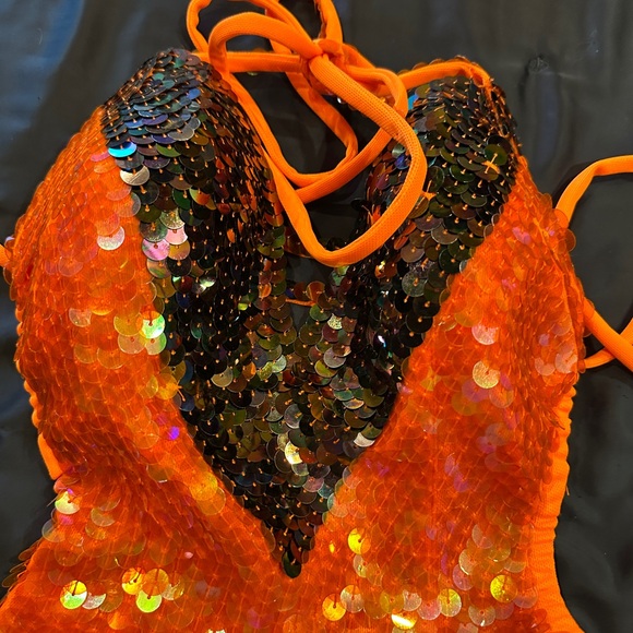 Burlesque Dress - Picture 7 of 10